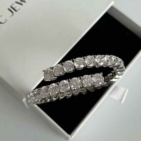 Silver Bracelet Real Crystal Adjustable Cuff Platinum Plated Luxury Jewelry - Picture 5 of 13